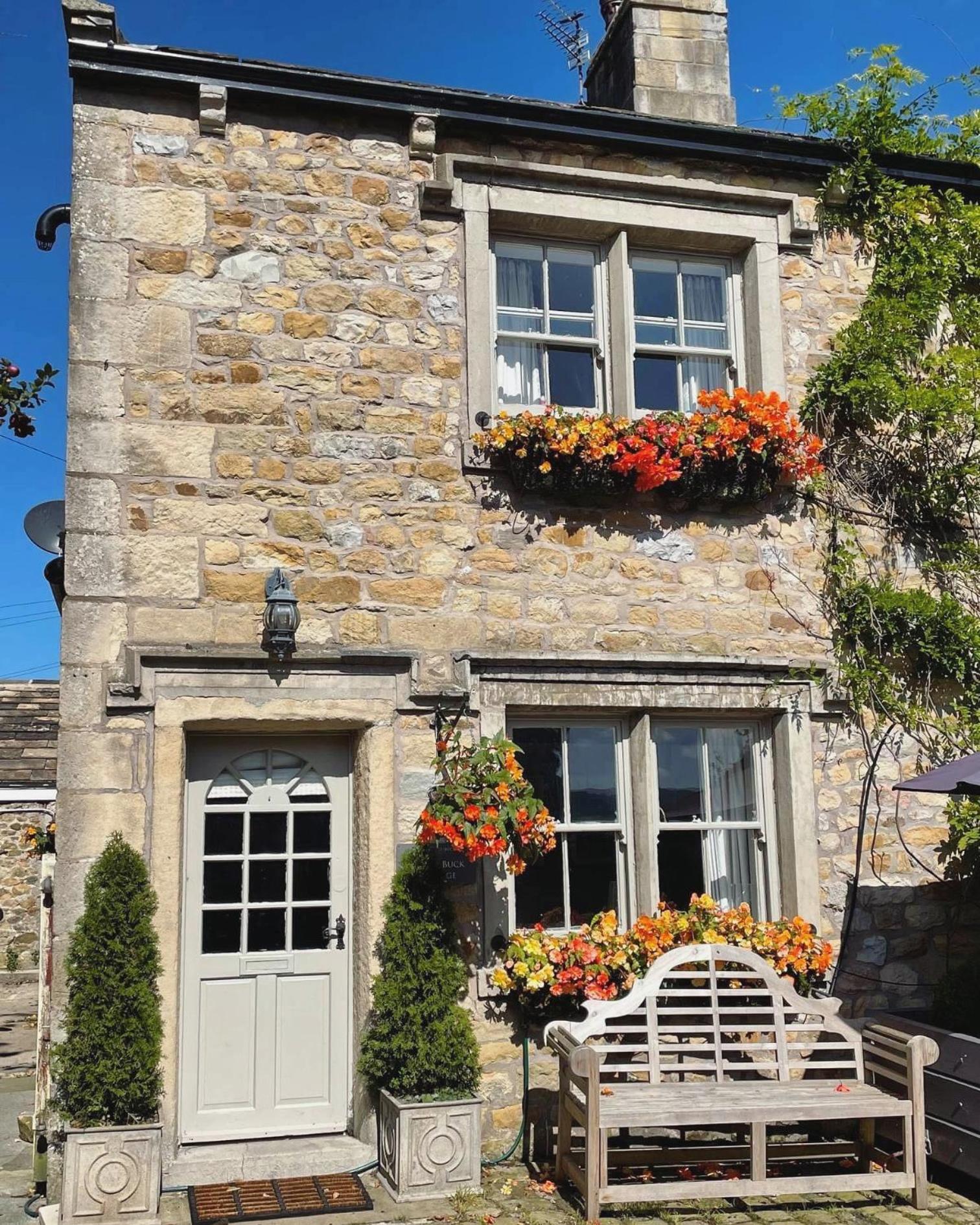 The Lower Buck Inn Clitheroe Exterior photo